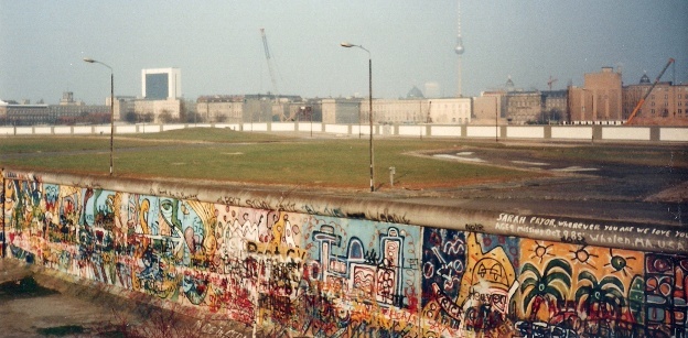 Muro de Berlim (na ainda RFA)